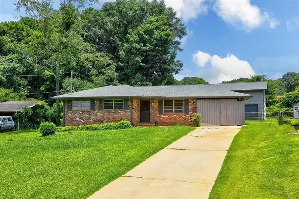3282 Convair Lane, Decatur, GA 30032