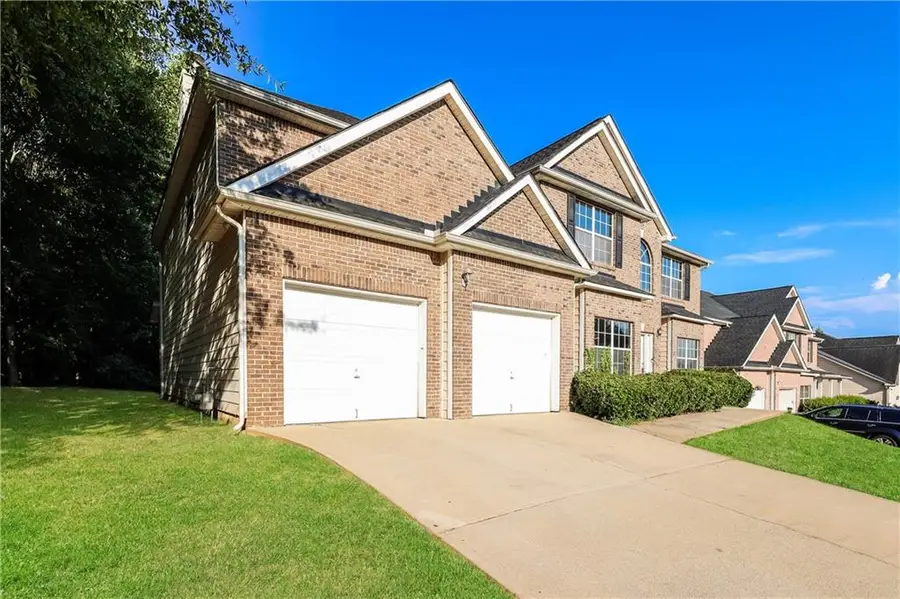 2722 Elkmont Ridge Sw, Atlanta, GA 30331 - #2