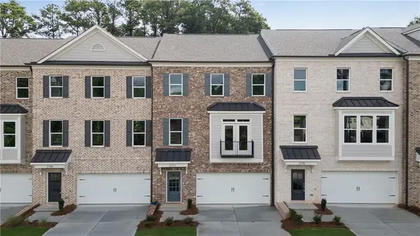 2737 Hallwood Lane, Suwanee, GA 30024