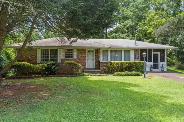 4097 Gladesworth Lane, Decatur, GA 30035