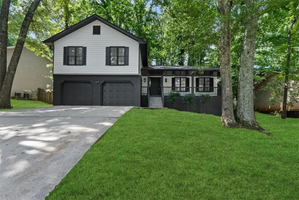 1696 Fieldgreen Overlook, Stone Mountain, GA 30088 - #1