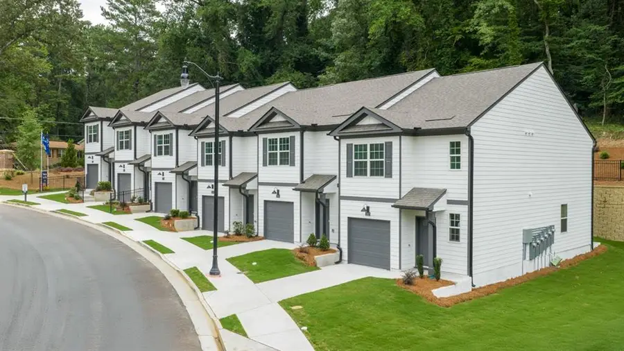 1397 Sweetshrub Place Nw #24, Atlanta, GA 30318 - #3