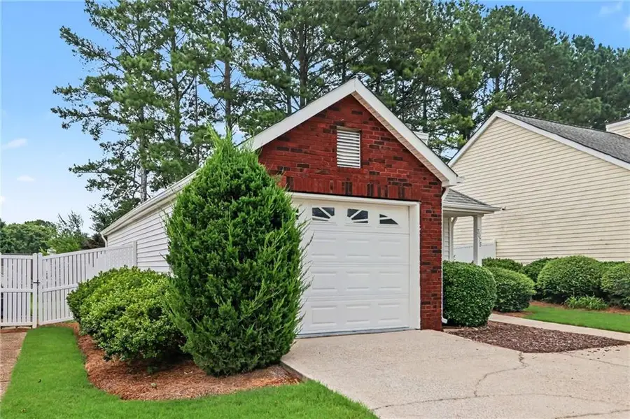 3075 Barnwood Crossing, Duluth, GA 30097 - #3