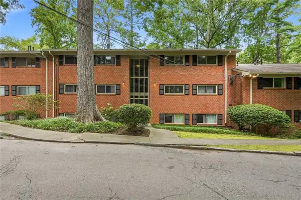 1111 Clairemont Avenue #B6, Decatur, GA 30030