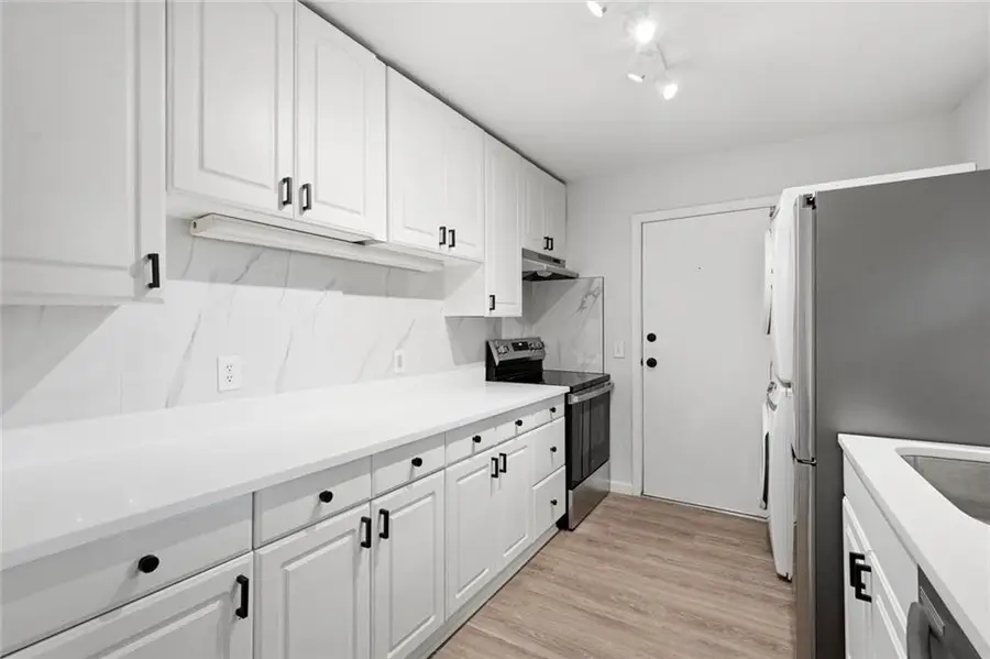 1111 Clairemont Avenue #B6, Decatur, GA 30030 - #3