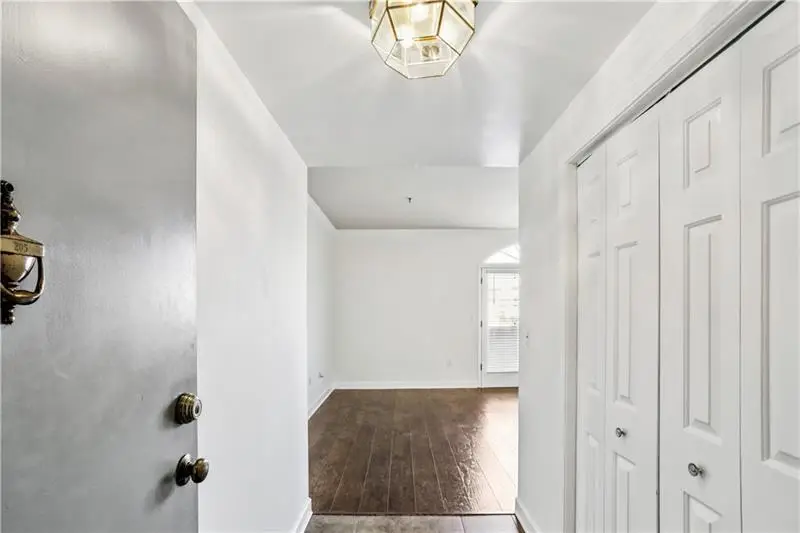 2161 Peachtree Road Ne #205, Atlanta, GA 30309 - #2