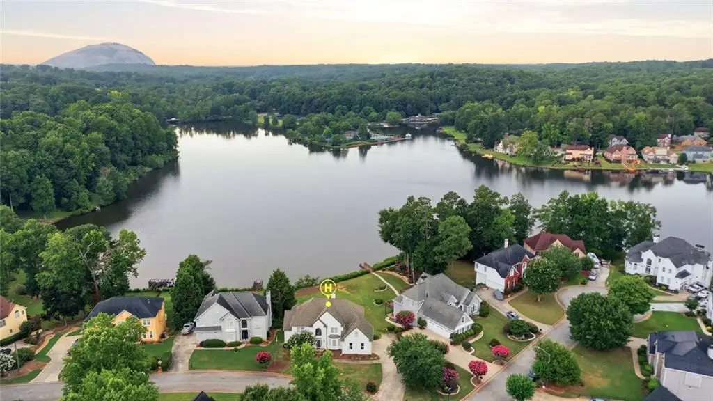 424 Water Fall Lane, Stone Mountain, GA 30087 - #1