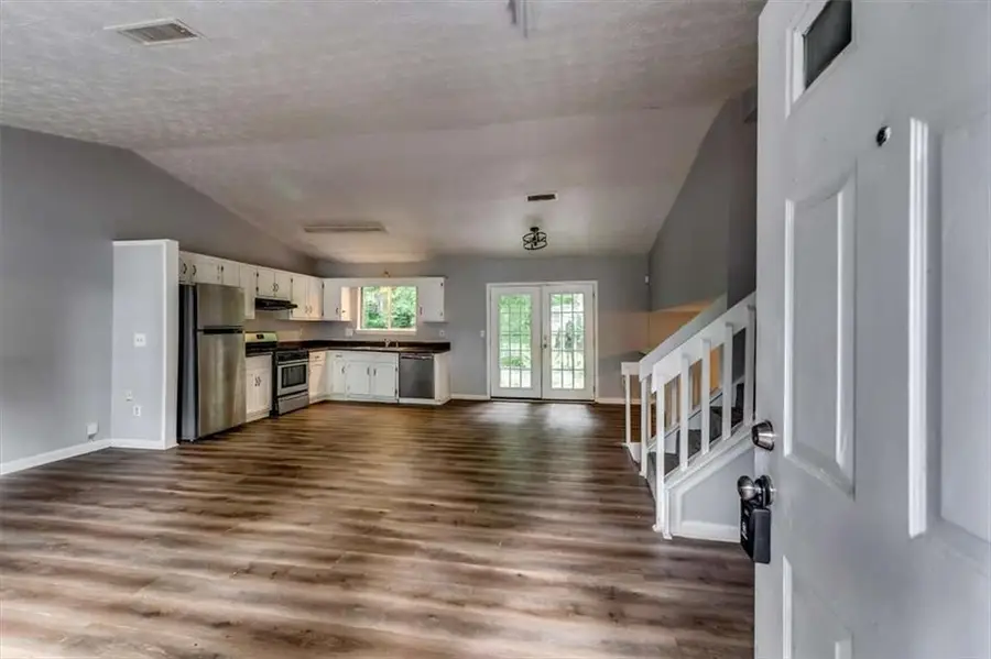 759 Greenhedge Drive, Stone Mountain, GA 30088 - #3