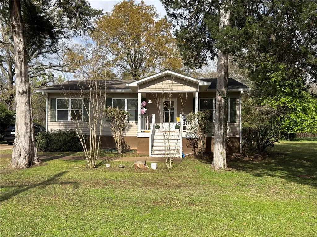 405 Crawfordville Road, Union Point, GA 30669 - #1