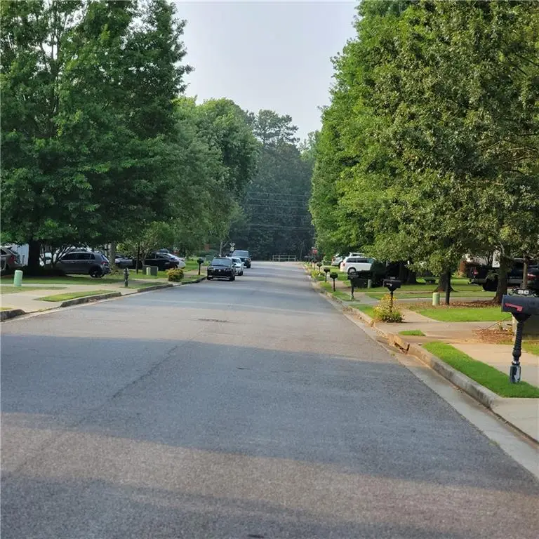 5219 Leecroft Drive, Buford, GA 30518 - #2