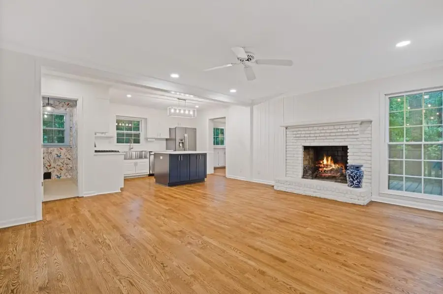 345 W Spalding Drive Drive, Sandy Springs, GA 30328 - #3