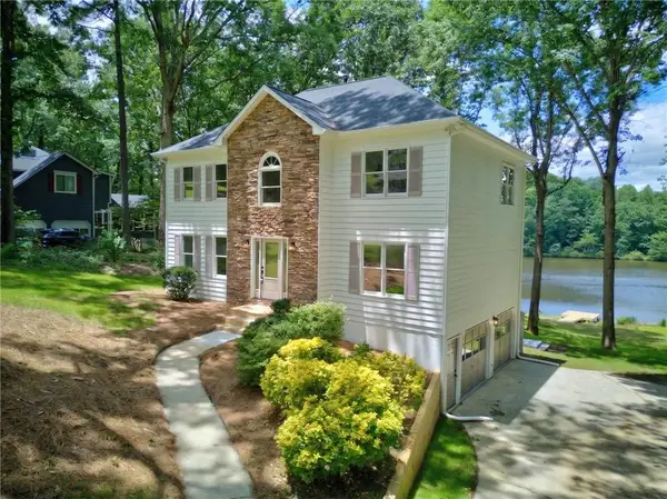 511 Lakeside Drive, Hiram, GA 30141