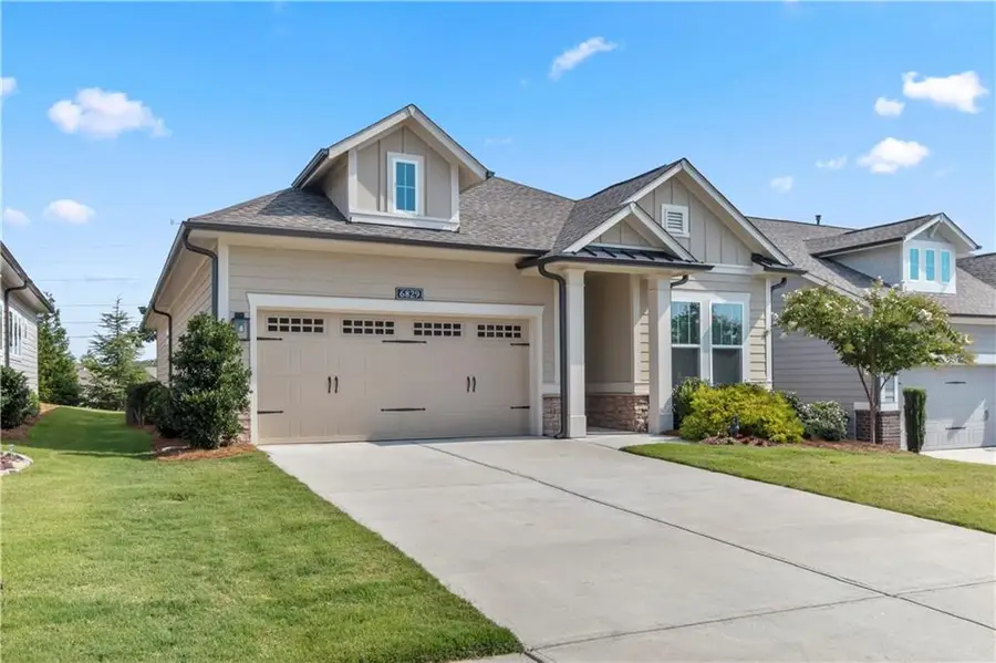 6829 Bungalow Road, Flowery Branch, GA 30542 - #2