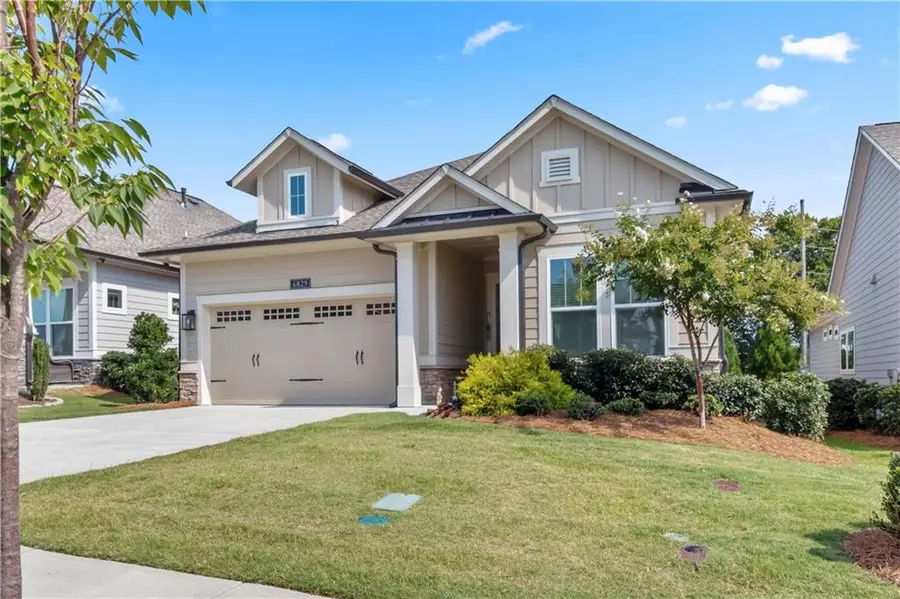 6829 Bungalow Road, Flowery Branch, GA 30542 - #3