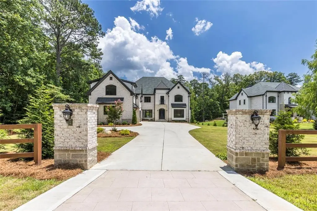 10765 Shallowford Road, Roswell, GA 30075 - #1