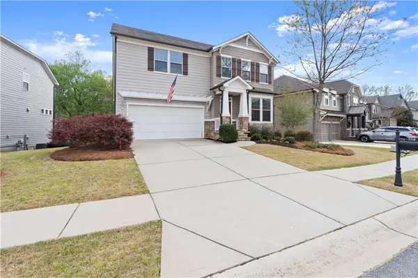 556 Lost Creek Drive, Woodstock, GA 30188