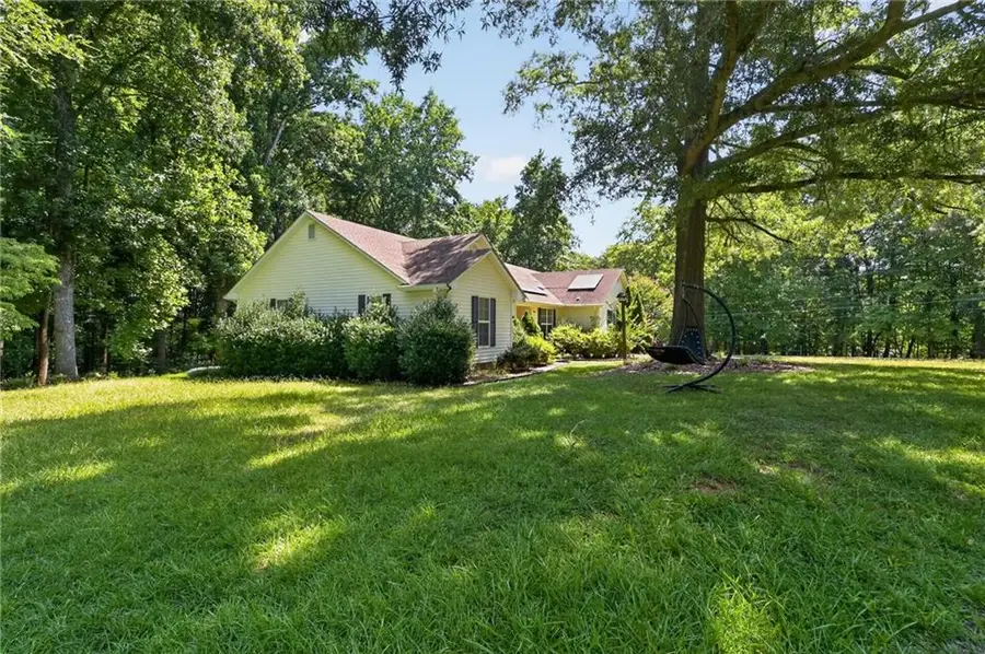 121 Normandy Road, Eatonton, GA 31024 - #3