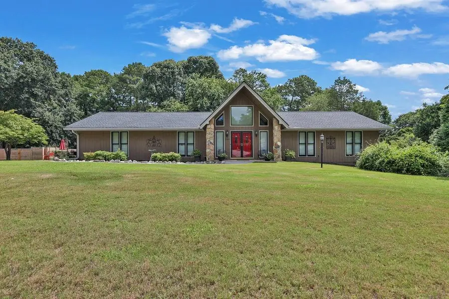 2184 Valley Creek Circle, Snellville, GA 30078 - #2