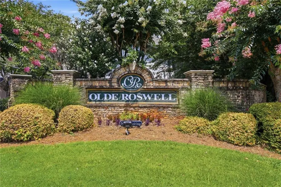 305 Bloomfield Court, Roswell, GA 30075 - #3