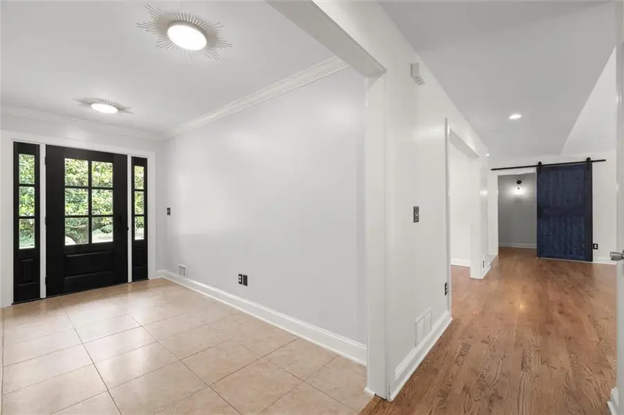 560 Saddle Creek Circle, Roswell, GA 30076 - #3