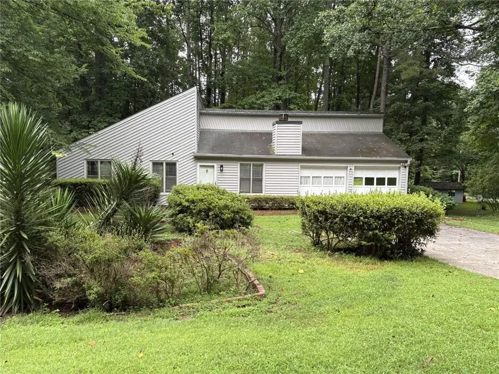 5506 Vaughn Road, Woodstock, GA 30188 - #1