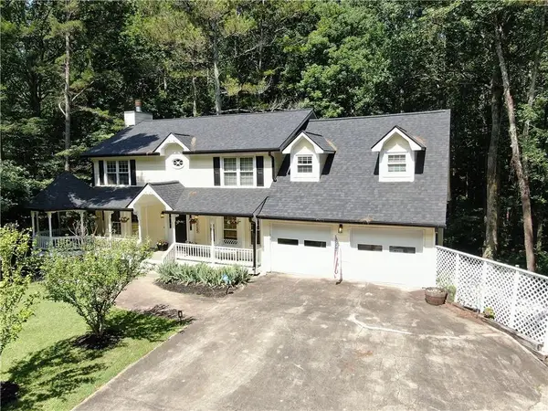 3155 Laura Lane, Douglasville, GA 30135