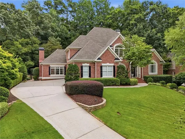 5425 Buck Hollow Drive, Alpharetta, GA 30005