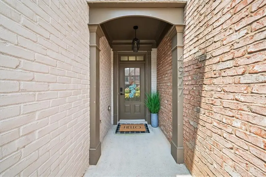 4977 Berkeley Oak Drive, Peachtree Corners, GA 30092 - #2