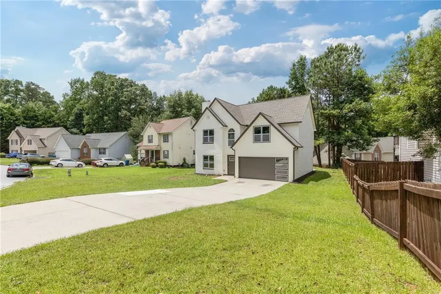 140 Winncastle Drive, Lawrenceville, GA 30044 - #2