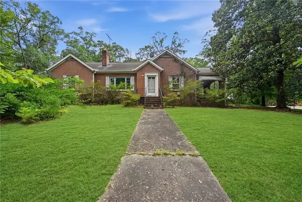 5922 Medlock Avenue, Austell, GA 30106