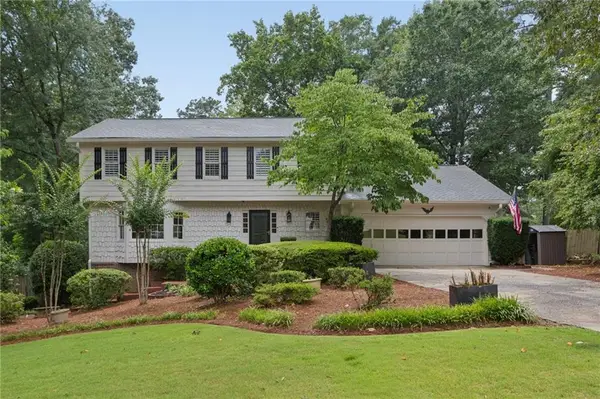 3825 Creekview Drive Ne, Marietta, GA 30068