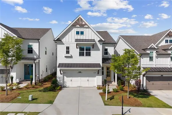 637 Skytop Drive, Cumming, GA 30040