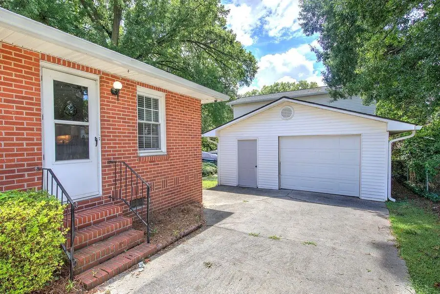 409 Stonewall Street, Cartersville, GA 30120 - #3