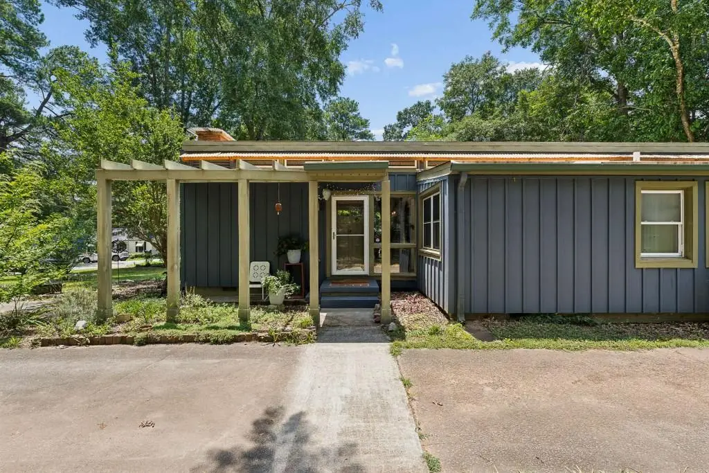 445 Ashburton Avenue Se, Atlanta, GA 30317 - #1