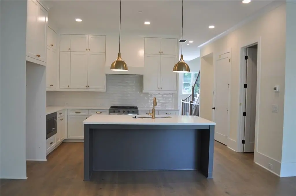 253 White Street Nw, Marietta, GA 30060 - #1