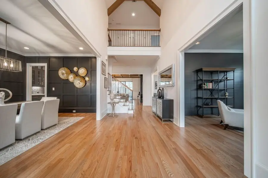 5720 Riverside Drive, Atlanta, GA 30327 - #2