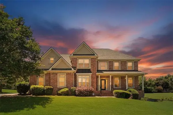 328 Thistlewood Run, Mcdonough, GA 30252