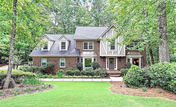 3344 Weathertop Way, Roswell, GA 30075