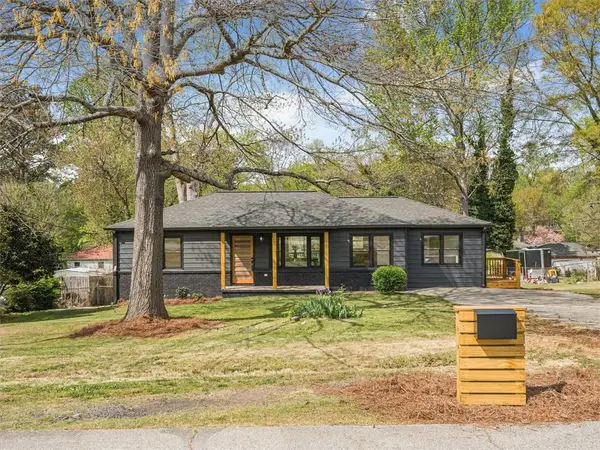 960 Pine Forest Drive Sw, Mableton, GA 30126