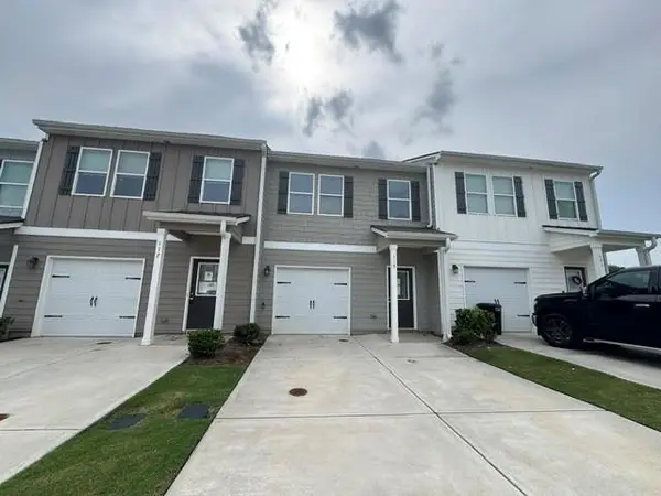 119 Village Green Drive, Adairsville, GA 30103