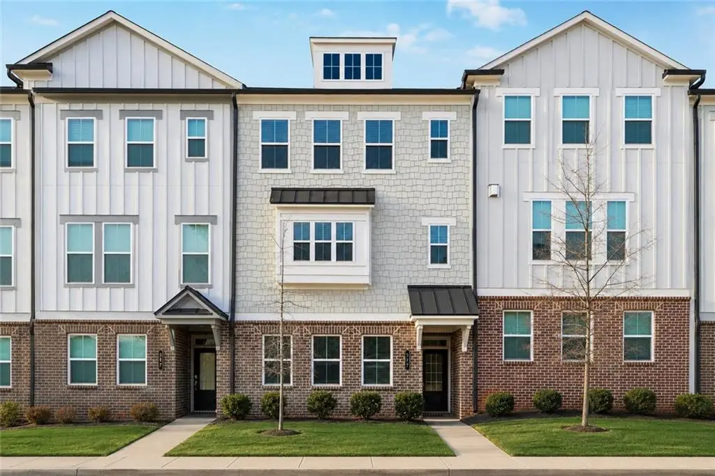 377 Danville Avenue, Suwanee, GA 30024 - #1