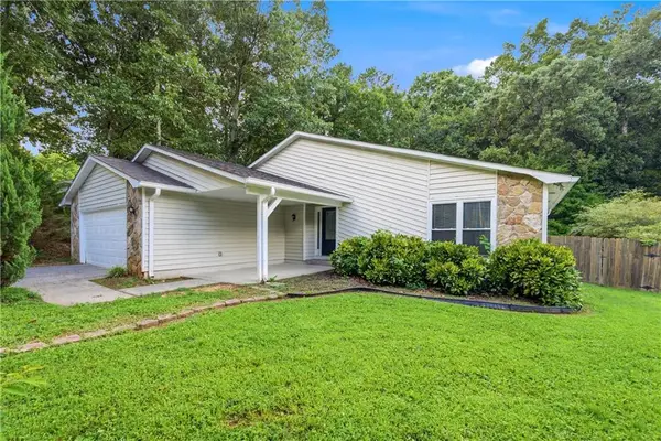 1193 Wade Green Circle Nw, Acworth, GA 30102