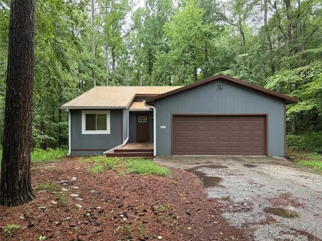 877 Northridge Dr, Conyers, GA 30012 - #1