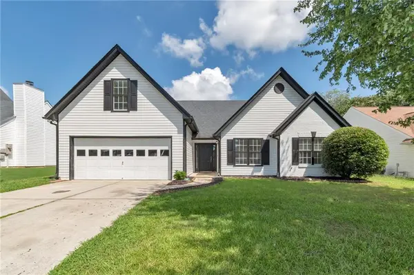 2197 Oakland Walk Drive, Lawrenceville, GA 30044