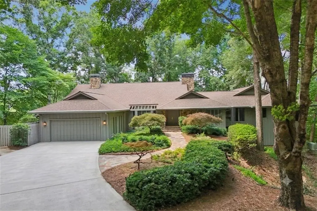 9415 Huntcliff Trace, Sandy Springs, GA 30350 - #1