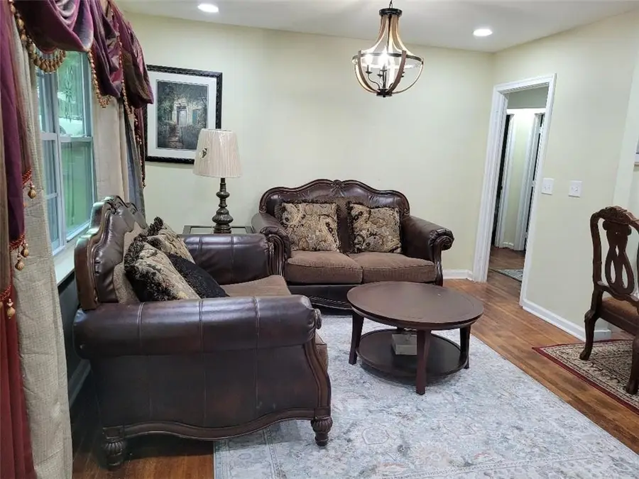 2383 Baker Road Nw, Atlanta, GA 30318 - #2