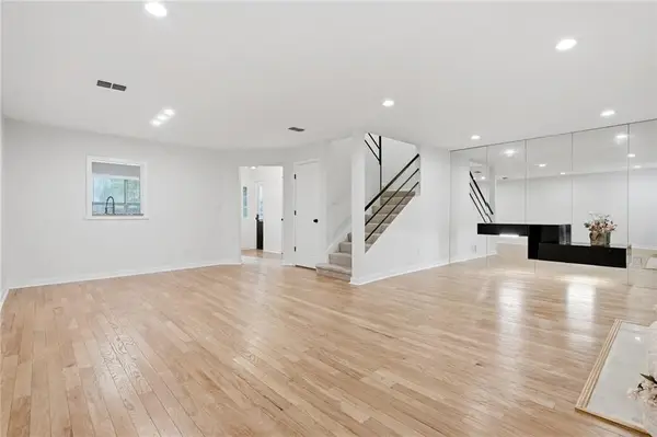 512 Mcgill Place Ne, Atlanta, GA 30312