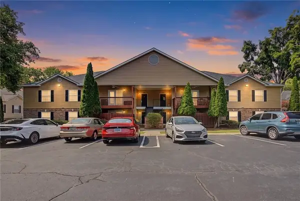 706 Brighton Point, Sandy Springs, GA 30328
