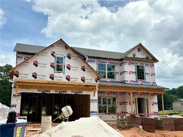 1007 Lakeview Oaks Court, Grayson, GA 30017