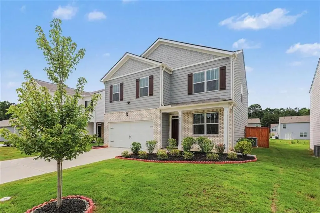 8236 Castleton Drive, Fairburn, GA 30213 - #1